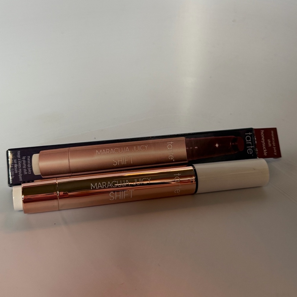 Tarte Maracuja Juicy Shift Lip Plump Shift in Honeysuckle